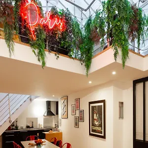 Loft Familial Au Coeur De Avec Clim, Arcade Et Baby-foot Proche Republique Et Canal St Martin Appartement